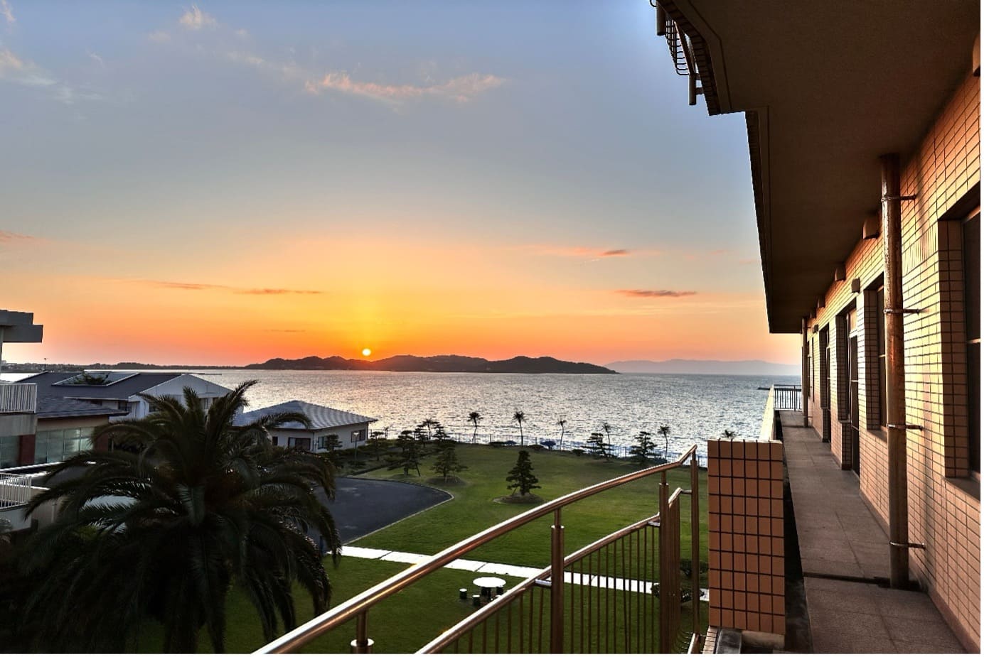 JHR-1381_3-2-re.jpg (127 KB)